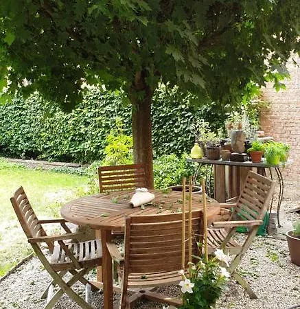 Inblauw - Exclusive Wellness Готель типу 